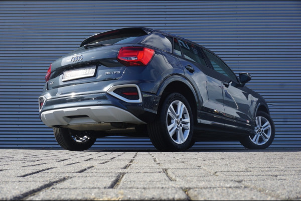 Audi Q2 35TFSI 150PK Advanced Prestige ADAPTIVE | CAMERA | LUXE! Audi Q2 35TFSI 150PK Advanced Prestige ADAPTIVE | CAMERA | LUXE!