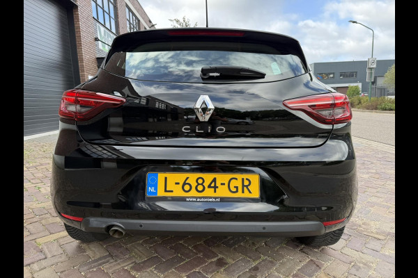 Renault Clio 1.0 TCe / Navigatie / Apple CarPlay - Android / 1e Eigenaar / ALL-Season banden / Cruise Control / PDC met optische w Renault Clio 1.0 TCe / Navigatie / Apple CarPlay - Android / 1e Eigenaar / ALL-Season banden / Cruise Control / PDC met optische w
