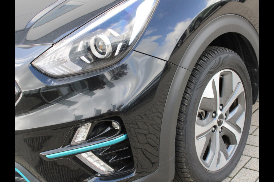 Kia e-Niro Edition 64 kWh Dealeronderhouden | Trekhaak | 3 Fase | Stoelverwarming
