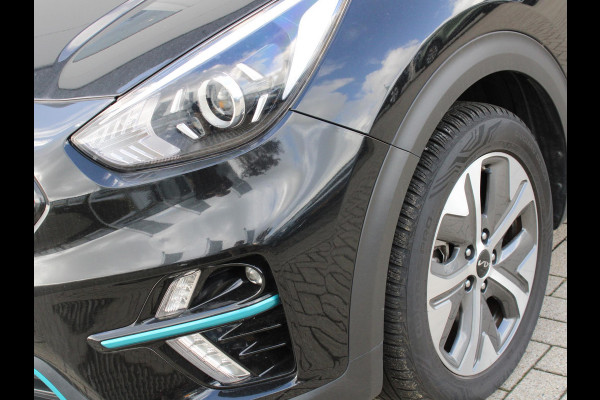 Kia e-Niro Edition 64 kWh Dealeronderhouden | Trekhaak | 3 Fase | Stoelverwarming