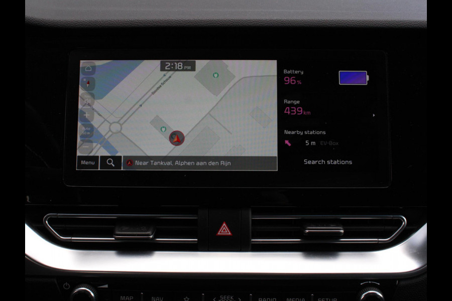 Kia e-Niro Edition 64 kWh Dealeronderhouden | Trekhaak | 3 Fase | Stoelverwarming