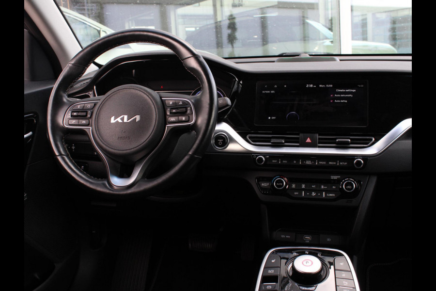 Kia e-Niro Edition 64 kWh Dealeronderhouden | Trekhaak | 3 Fase | Stoelverwarming