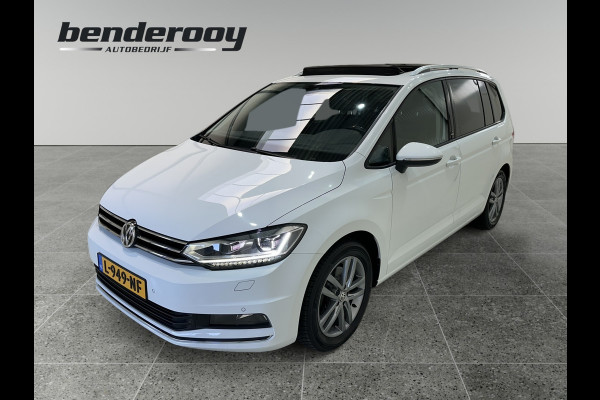 Volkswagen Touran 7p 1.4 TSI 150pk DSG Highline | Pano dak | Trekhaak Volkswagen Touran 7p 1.4 TSI 150pk DSG Highline | Pano dak | Trekhaak