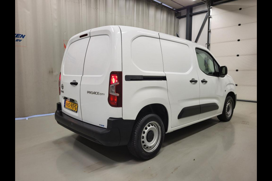 Toyota PROACE CITY 1.5D 100pk Euro 6! Toyota PROACE CITY 1.5D 100pk Euro 6!