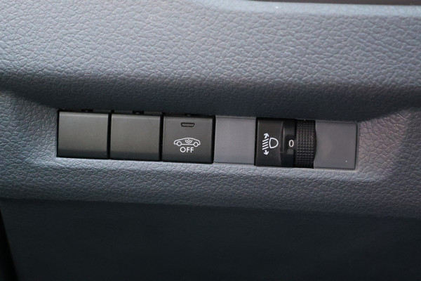 Opel Vivaro 2.0 CDTI L3H1 XL | CarPlay | Camera | Lederen bekleding | 3-Zitter | Blind Spot | Keyless entry | Climate control |  Dealer onderhouden | Nieuwe APK | Nieuwe vliegwiel / koppeling