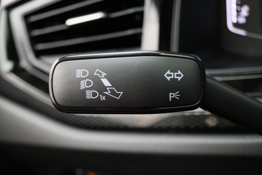 Volkswagen Taigo 1.0 TSI Life Airco, Cruise, Apple Carplay, Elektrisch Pakket, LED, DAB, PDC, 16''