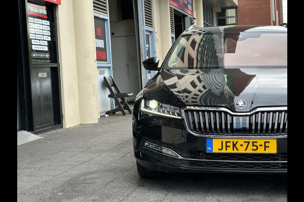 Škoda Superb Combi 2.0 TSI DSG 140Kw Navi Carplay Memory