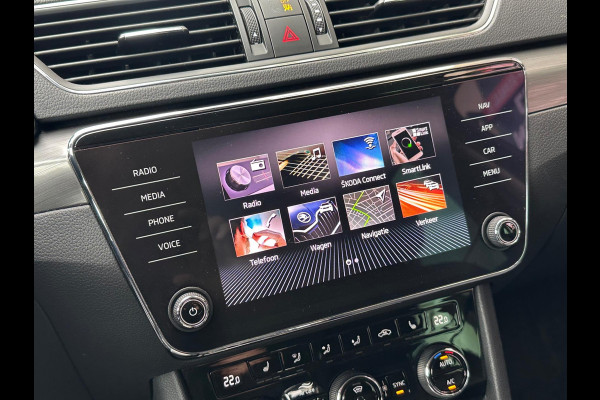 Škoda Superb Combi 2.0 TSI DSG 140Kw Navi Carplay Memory