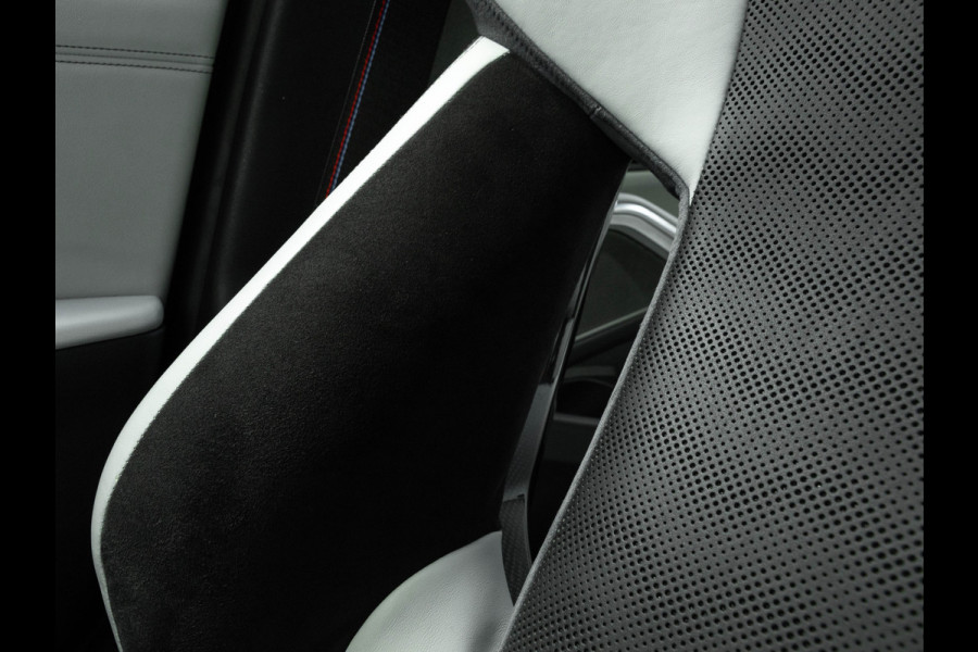 BMW 3 Serie M3 - Manual - Individual "Frozen Black" - Carbon Brakes - Bucket Seats