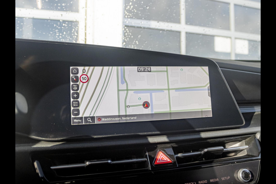 Kia Niro EV Edition Advanced 64.8 kWh l 100% SOH l Lederen bekleding l stoel stuurwiel verwarming l 17% bijtelling | Kia Niro EV Edition Advanced 64.8 kWh l 100% SOH l Lederen bekleding l stoel stuurwiel verwarming l 17% bijtelling |