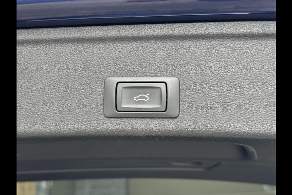 Audi A4 Avant 40 TFSI S edition Competition Automaat | LED koplampen | Cruise control | Climate control | Zwart optiek | Getint glas | A