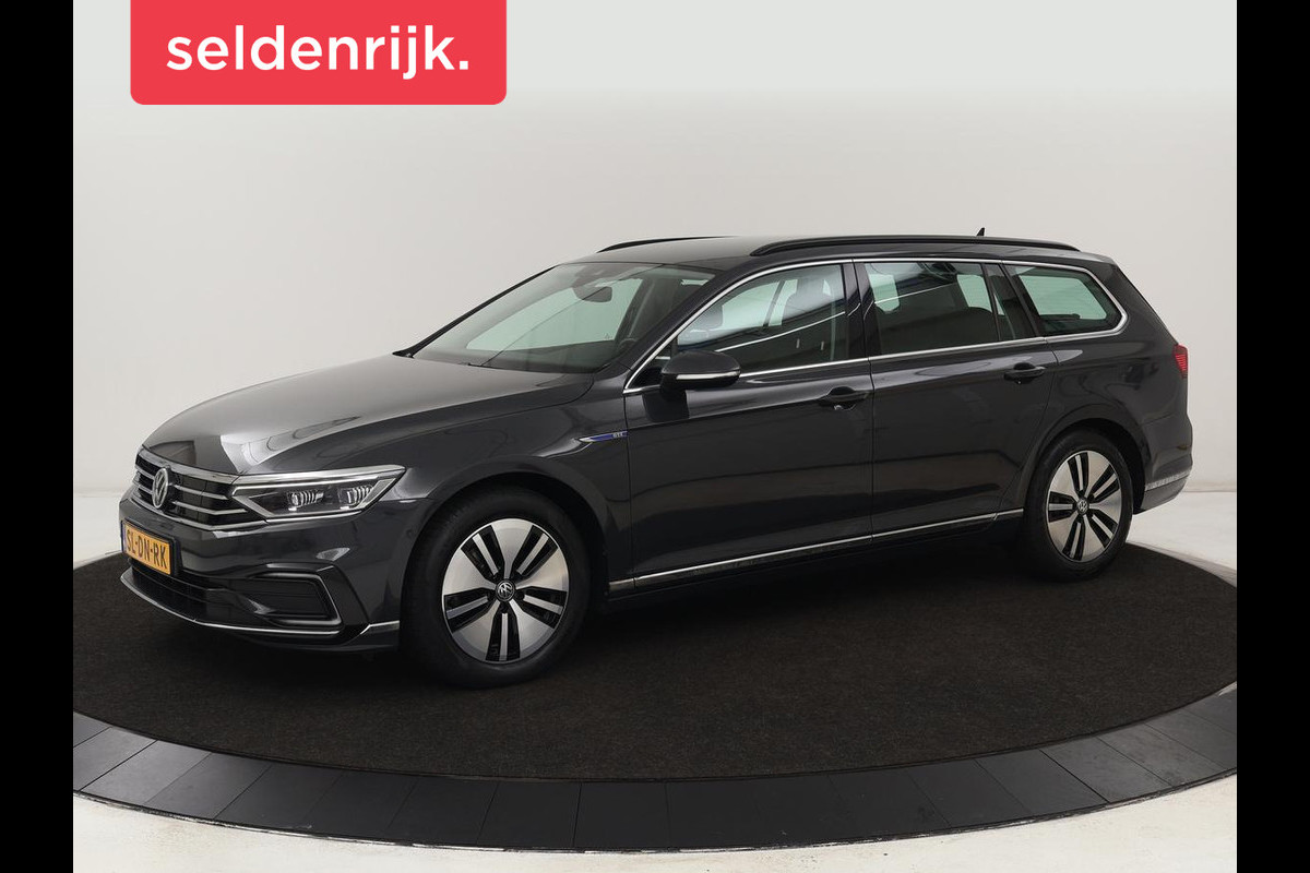 Volkswagen Passat Variant 1.4 TSI PHEV GTE Business | Automaat | Carplay | Navigatie | PHEV | Camera | Stoelverwarming | Climate control | Memory | Adaptive cruise Volkswagen Passat Variant 1.4 TSI PHEV GTE Business | Automaat | Carplay | Navigatie | PHEV | Camera | Stoelverwarming | Climate control | Memory | Adaptive cruise