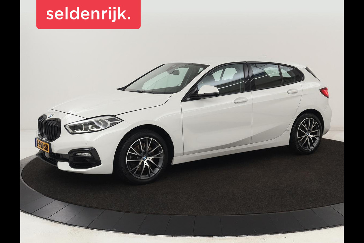 BMW 1-serie 118i High Executive | Sport line | Automaat | Carplay | Navigatie | DAB | Sfeerverlichting | Stoelverwarming | Climate controle | Cruise control | Half Leder BMW 1-serie 118i High Executive | Sport line | Automaat | Carplay | Navigatie | DAB | Sfeerverlichting | Stoelverwarming | Climate controle | Cruise control | Half Leder