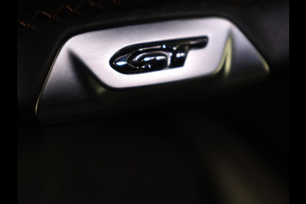 Peugeot 508 1.6 HYbrid 225 GT | Trekhaak | Stoelverwarming | Adaptive cruise | Carplay | Sfeerverlichting | Half leder | Navigatie | Camera | Keyess | PHEV | Plug In Peugeot 508 1.6 HYbrid 225 GT | Trekhaak | Stoelverwarming | Adaptive cruise | Carplay | Sfeerverlichting | Half leder | Navigatie | Camera | Keyess | PHEV | Plug In