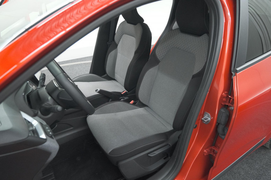 Renault Clio TCe 90 GPF Evolution | Camera | Navigatie | Apple Carplay | Parkeersensoren | Stoelverwarming