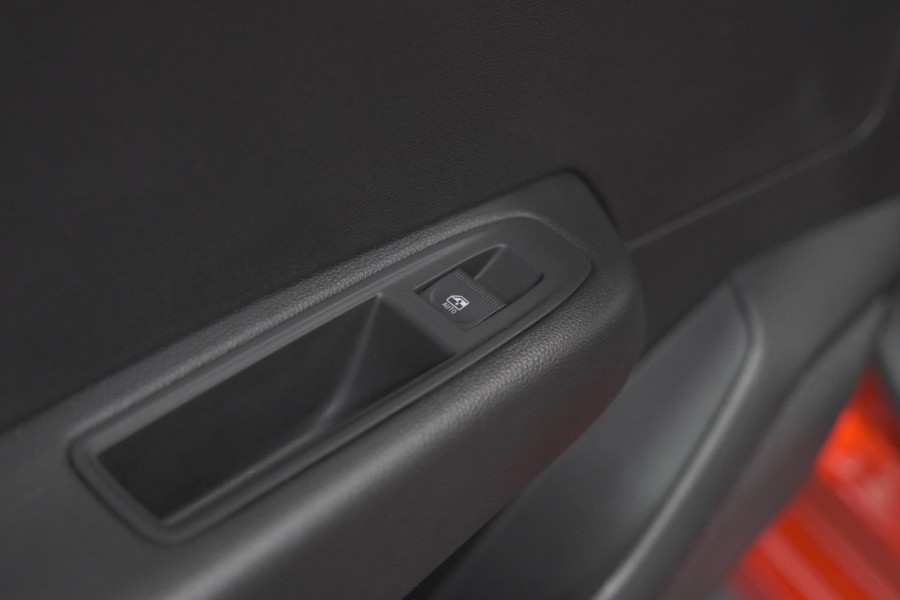 Renault Clio TCe 90 GPF Evolution | Camera | Navigatie | Apple Carplay | Parkeersensoren | Stoelverwarming