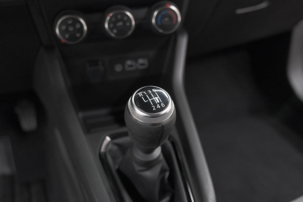 Renault Clio TCe 90 GPF Evolution | Camera | Navigatie | Apple Carplay | Parkeersensoren | Stoelverwarming