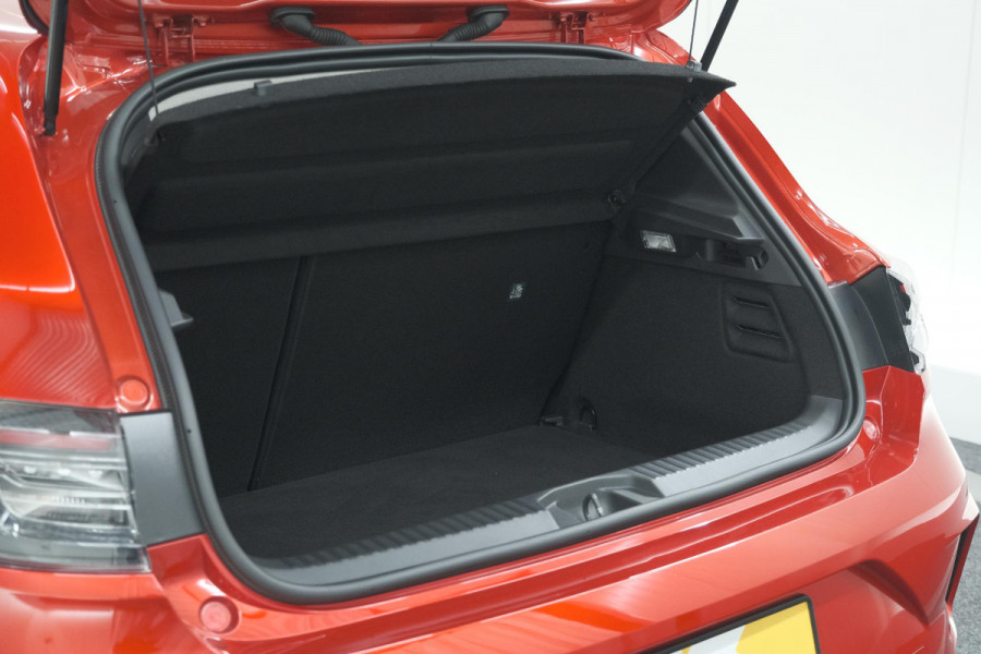 Renault Clio TCe 90 GPF Evolution | Camera | Navigatie | Apple Carplay | Parkeersensoren | Stoelverwarming