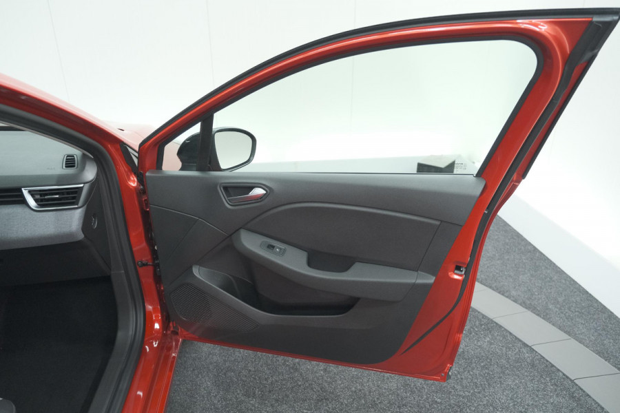 Renault Clio TCe 90 GPF Evolution | Camera | Navigatie | Apple Carplay | Parkeersensoren | Stoelverwarming