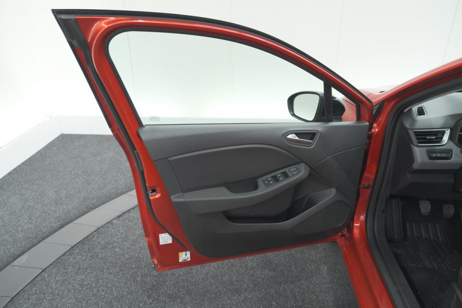 Renault Clio TCe 90 GPF Evolution | Camera | Navigatie | Apple Carplay | Parkeersensoren | Stoelverwarming