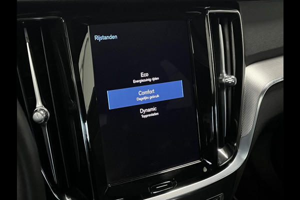 Volvo S60 2.0 B3 R-design | Open dak | Adaptive cruise control | Harman/Kardon | Memory | 360 graden Camera Volvo S60 2.0 B3 R-design | Open dak | Adaptive cruise control | Harman/Kardon | Memory | 360 graden Camera