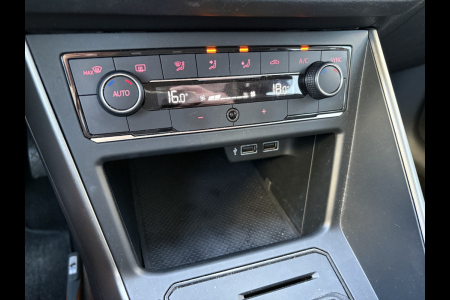Volkswagen Polo 1.0 TSi 95pk Comfortline Business VIRTUAL/CLIMA/NAVI/CARPLAY/PDC/16INCH/ADAPT.CRUISE Volkswagen Polo 1.0 TSi 95pk Comfortline Business VIRTUAL/CLIMA/NAVI/CARPLAY/PDC/16INCH/ADAPT.CRUISE