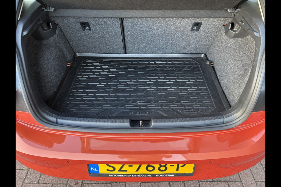 Volkswagen Polo 1.0 TSi 95pk Comfortline Business VIRTUAL/CLIMA/NAVI/CARPLAY/PDC/16INCH/ADAPT.CRUISE Volkswagen Polo 1.0 TSi 95pk Comfortline Business VIRTUAL/CLIMA/NAVI/CARPLAY/PDC/16INCH/ADAPT.CRUISE