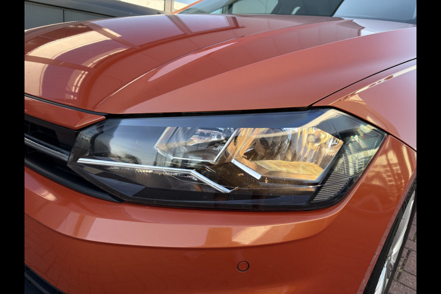 Volkswagen Polo 1.0 TSi 95pk Comfortline Business VIRTUAL/CLIMA/NAVI/CARPLAY/PDC/16INCH/ADAPT.CRUISE Volkswagen Polo 1.0 TSi 95pk Comfortline Business VIRTUAL/CLIMA/NAVI/CARPLAY/PDC/16INCH/ADAPT.CRUISE