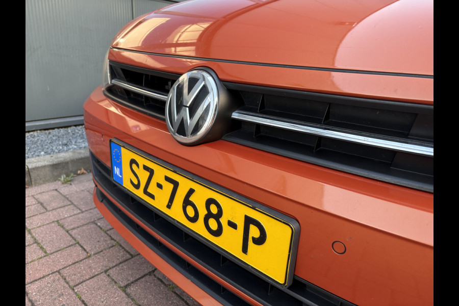 Volkswagen Polo 1.0 TSi 95pk Comfortline Business VIRTUAL/CLIMA/NAVI/CARPLAY/PDC/16INCH/ADAPT.CRUISE Volkswagen Polo 1.0 TSi 95pk Comfortline Business VIRTUAL/CLIMA/NAVI/CARPLAY/PDC/16INCH/ADAPT.CRUISE