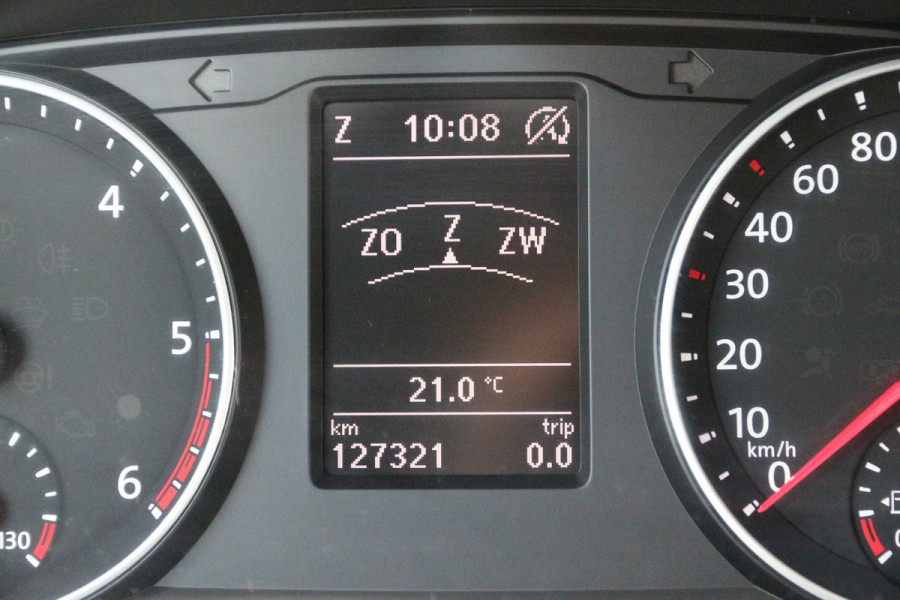 Volkswagen Transporter 2.0 TDI 150 | Aut. | DC | L2H1 | Orig. Navi | Cruise | Airco.. Volkswagen Transporter 2.0 TDI 150 | Aut. | DC | L2H1 | Orig. Navi | Cruise | Airco..