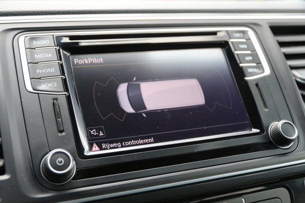 Volkswagen Transporter 2.0 TDI 150 | Aut. | DC | L2H1 | Orig. Navi | Cruise | Airco.. Volkswagen Transporter 2.0 TDI 150 | Aut. | DC | L2H1 | Orig. Navi | Cruise | Airco..