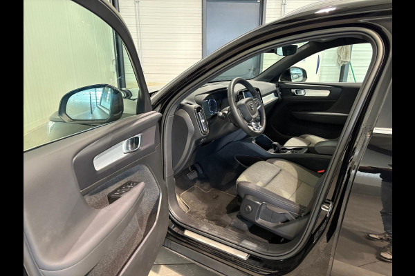 Volvo XC40 T4 Aut. Plug-in Hybrid Core Bright Parkeercamera 211pk Volvo XC40 T4 Aut. Plug-in Hybrid Core Bright Parkeercamera 211pk