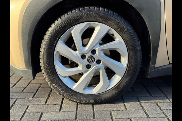 Toyota Aygo X 1.0 VVT-i Automaat Pulse Bi-Tone | Trekhaak, Lichtmetalen velgen, Privacy glass, Parkeercamera, Apple CarPlay/Android auto Toyota Aygo X 1.0 VVT-i Automaat Pulse Bi-Tone | Trekhaak, Lichtmetalen velgen, Privacy glass, Parkeercamera, Apple CarPlay/Android auto