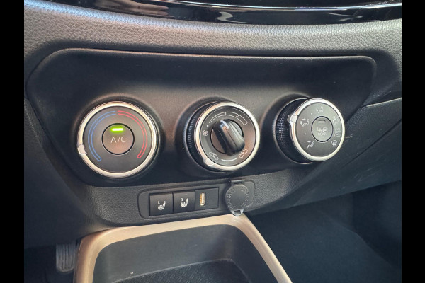 Toyota Aygo X 1.0 VVT-i Automaat Pulse Bi-Tone | Trekhaak, Lichtmetalen velgen, Privacy glass, Parkeercamera, Apple CarPlay/Android auto Toyota Aygo X 1.0 VVT-i Automaat Pulse Bi-Tone | Trekhaak, Lichtmetalen velgen, Privacy glass, Parkeercamera, Apple CarPlay/Android auto