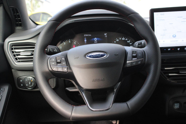 Ford FOCUS Wagon 1.0 EcoBoost Hybrid ST Line | Adaptive cruise control | Winter Pack | All season banden