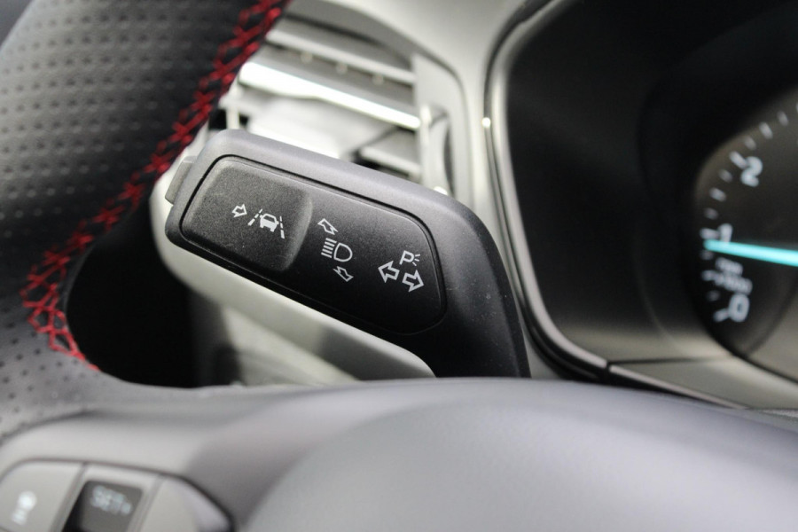Ford FOCUS Wagon 1.0 EcoBoost Hybrid ST Line | Adaptive cruise control | Winter Pack | All season banden