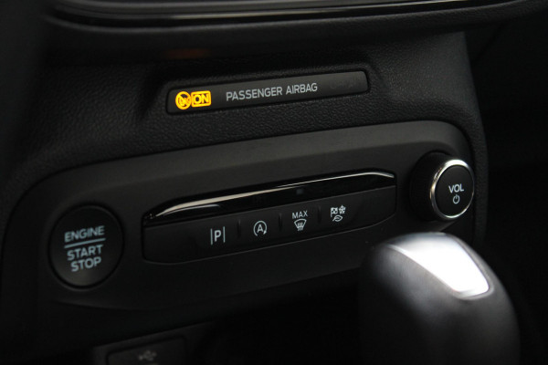 Ford FOCUS Wagon 1.0 EcoBoost Hybrid ST Line | Adaptive cruise control | Winter Pack | All season banden