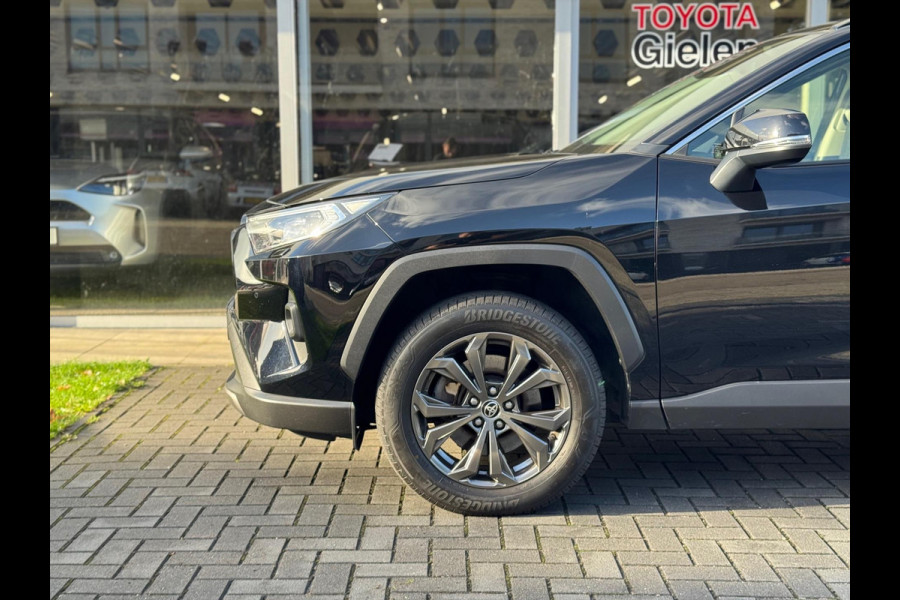 Toyota RAV4 2.5 Hybrid 222pk AWD Dynamic | Navigatie, Stoel + Stuurverwarming, 18 inch, Apple CarPlay/Android Auto, 1.650KG Trekgewicht