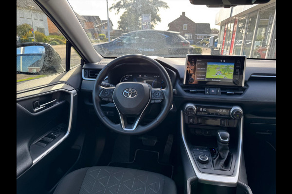 Toyota RAV4 2.5 Hybrid 222pk AWD Dynamic | Navigatie, Stoel + Stuurverwarming, 18 inch, Apple CarPlay/Android Auto, 1.650KG Trekgewicht