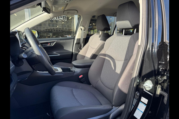Toyota RAV4 2.5 Hybrid 222pk AWD Dynamic | Navigatie, Stoel + Stuurverwarming, 18 inch, Apple CarPlay/Android Auto, 1.650KG Trekgewicht