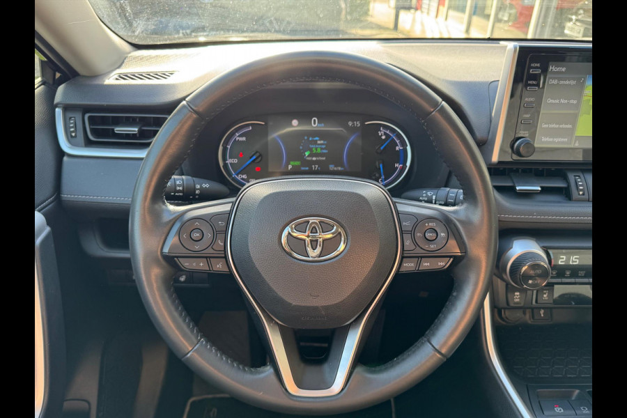 Toyota RAV4 2.5 Hybrid 222pk AWD Dynamic | Navigatie, Stoel + Stuurverwarming, 18 inch, Apple CarPlay/Android Auto, 1.650KG Trekgewicht