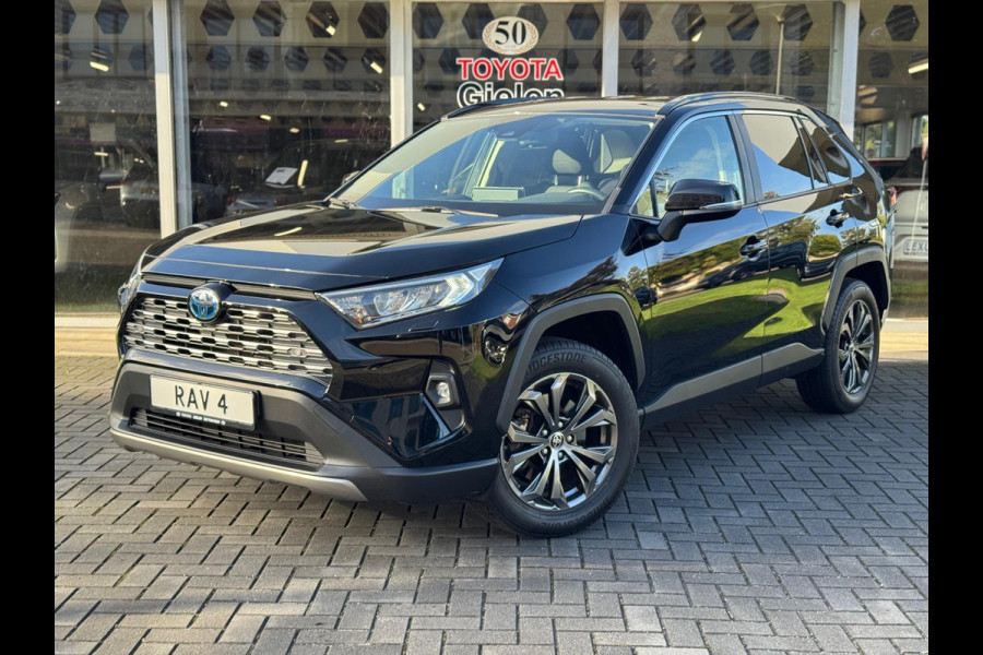 Toyota RAV4 2.5 Hybrid 222pk AWD Dynamic | Navigatie, Stoel + Stuurverwarming, 18 inch, Apple CarPlay/Android Auto, 1.650KG Trekgewicht