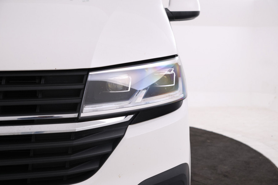 Volkswagen Transporter 2.0 TDI L1H1 26 Volleder, Dubbel cabine, Navigatie