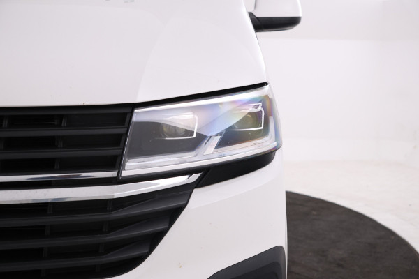 Volkswagen Transporter 2.0 TDI L1H1 26 Volleder, Dubbel cabine, Navigatie