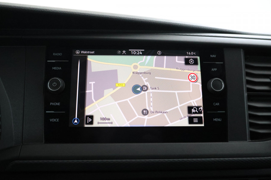 Volkswagen Transporter 2.0 TDI L1H1 26 Volleder, Dubbel cabine, Navigatie