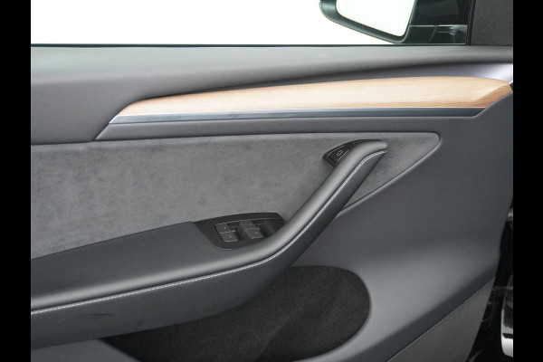 Tesla Model Y Performance AWD 75 kWh TELSA GARANTIE VOLLEDIG T/M 06-2026/80.000KM | AANDRIJFLIJN EN ACCU T/M 06-2030/192.000KM