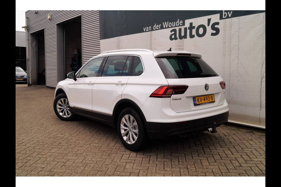 Volkswagen Tiguan 2.0 TDI DSG Connected -NAVI-ECC-PDC-