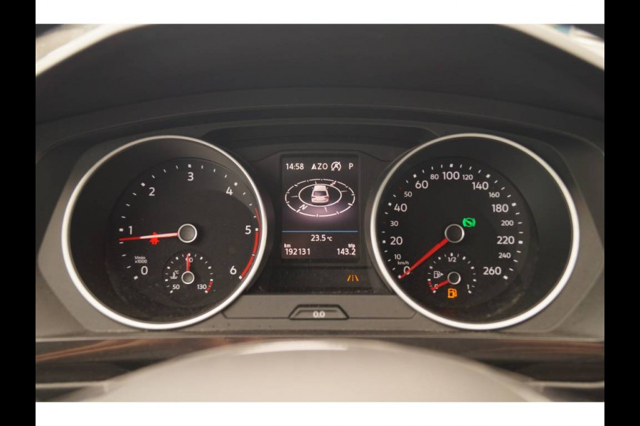 Volkswagen Tiguan 2.0 TDI DSG Connected -NAVI-ECC-PDC-