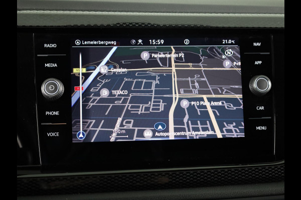 Volkswagen Taigo 1.0 TSI Life 110 pk Automaat (DSG) | Verlengde garantie | Navigatie | Parkeersensoren | Achteruitrijcamera | Keyless | Stoelverwarming |