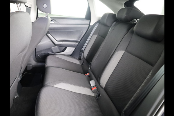 Volkswagen Taigo 1.0 TSI Life 110 pk Automaat (DSG) | Verlengde garantie | Navigatie | Parkeersensoren | Achteruitrijcamera | Keyless | Stoelverwarming |